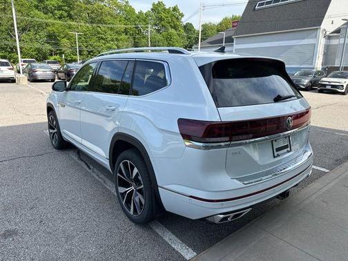 Opal White Pearl 2026 Volkswagen Atlas 2.0T SEL Premium R-Line 4MOTION