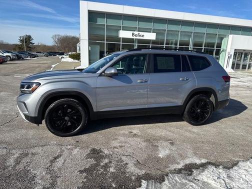2023 Volkswagen Atlas 3.6L SE w/Technology