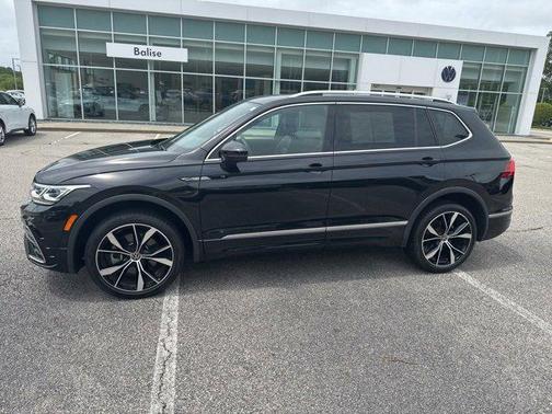 2022 Volkswagen Tiguan 2.0T SEL R-Line 4MOTION