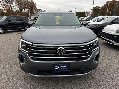 2025 Volkswagen Atlas 2.0T SE w/Technology 4MOTION