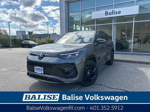 2025 Volkswagen Tiguan 2.0T SE R-Line Black 4MOTION