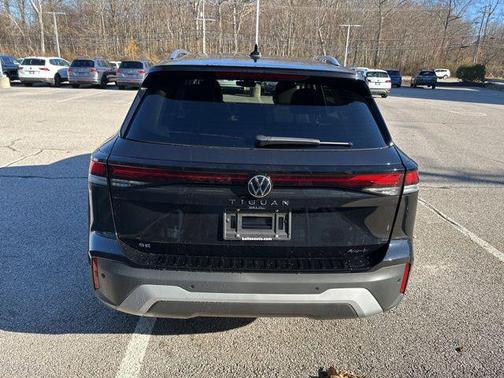 2026 Volkswagen Tiguan 2.0T SE 4MOTION