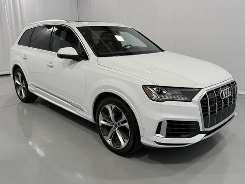 2021 Audi Q7 55 Prestige