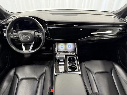 2021 Audi Q7 55 Prestige