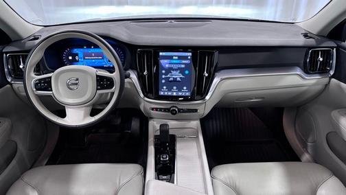 Denim Blue Metallic 2024 Volvo S60 B5 Core Dark Theme