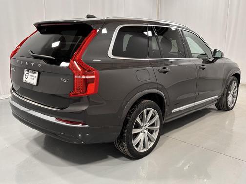 2023 Volvo XC90 B6 Plus 7-Seater