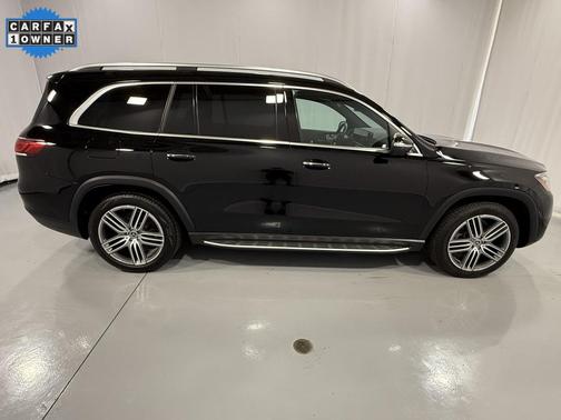 2022 Mercedes-Benz GLS 450 4MATIC