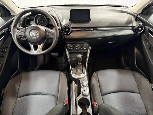 2017 Toyota Yaris iA Base