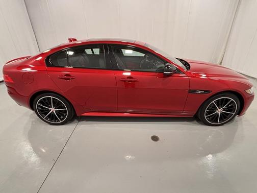2019 Jaguar XE 25t Landmark