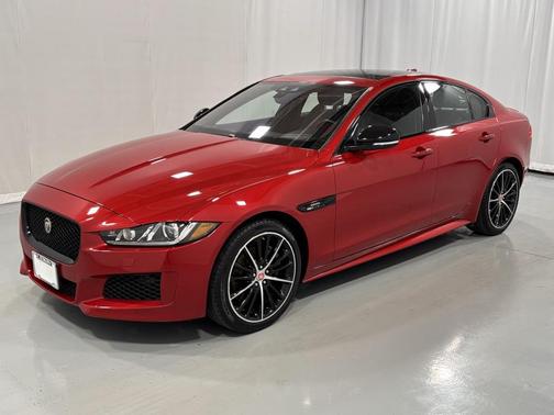 2019 Jaguar XE 25t Landmark