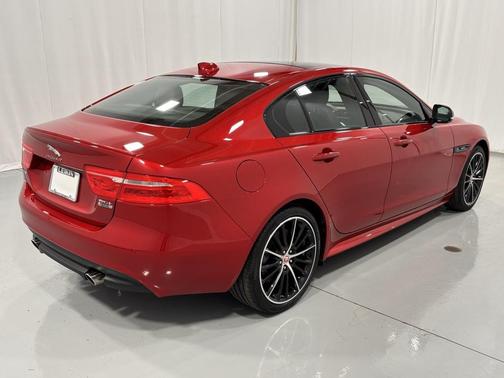 2019 Jaguar XE 25t Landmark