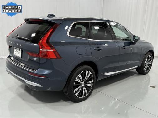 2023 Volvo XC60 B5 Plus Bright Theme