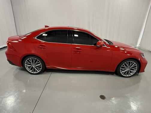 2019 Lexus IS 300 Base