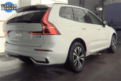 2025 Volvo XC60 B5 Core