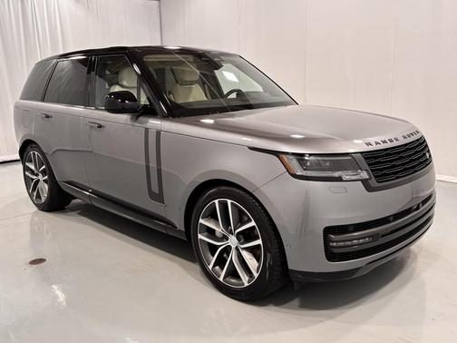 2025 Land Rover Range Rover P400 SE