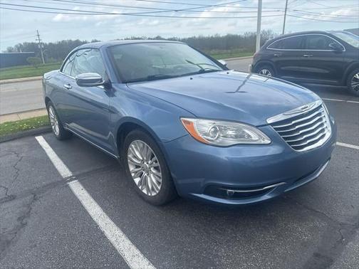 2011 Chrysler 200 Limited