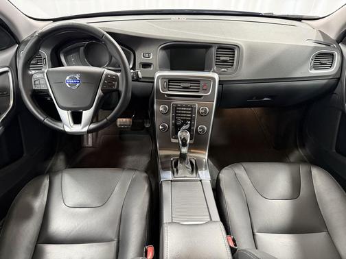 2015 Volvo V60 T5 Premier
