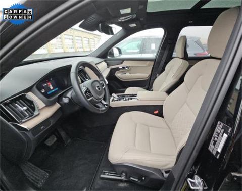 2025 Volvo XC90 B5 Plus 7-Seater