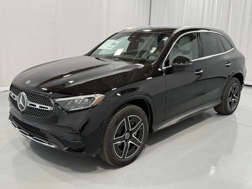 2026 Mercedes-Benz GLC 300 4MATIC
