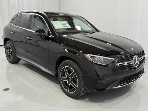 2026 Mercedes-Benz GLC 300 4MATIC