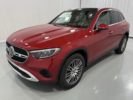 2026 Mercedes-Benz GLC 300 4MATIC