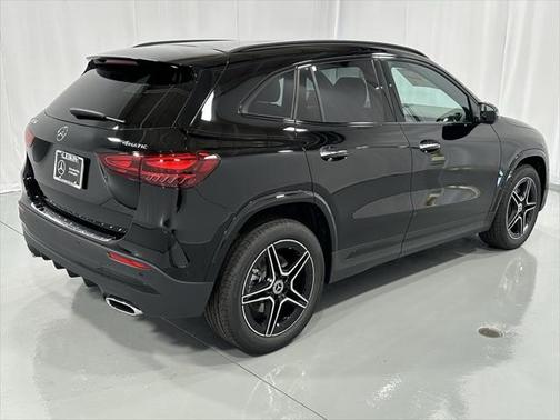 2025 Mercedes-Benz GLA 250 4MATIC