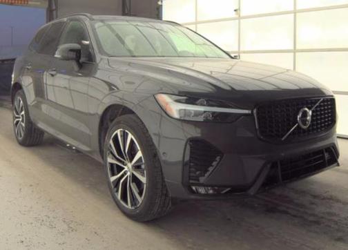 2025 Volvo XC60 B5 Plus
