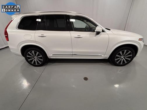 2025 Volvo XC90 B6 Plus 7-Seater