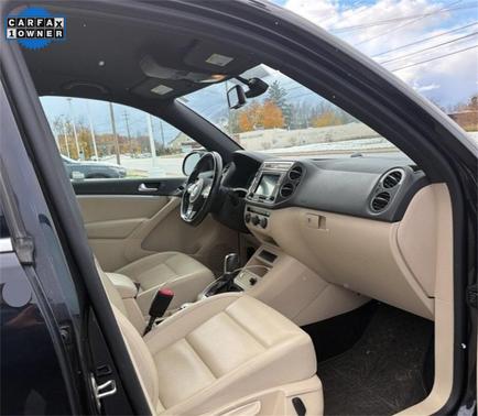 2016 Volkswagen Tiguan R-Line