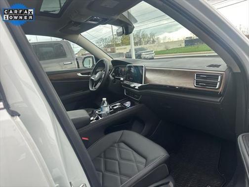 2025 Volkswagen Atlas 2.0T SE w/Technology 4MOTION