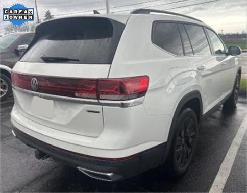 2025 Volkswagen Atlas 2.0T SE w/Technology 4MOTION