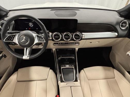 2026 Mercedes-Benz GLB 250 4MATIC