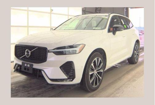 2025 Volvo XC60 B5 Plus