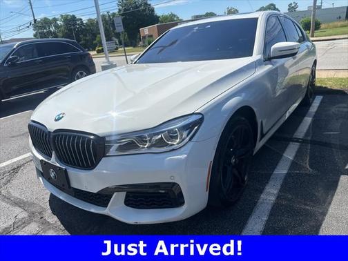 2018 BMW 750 i xDrive