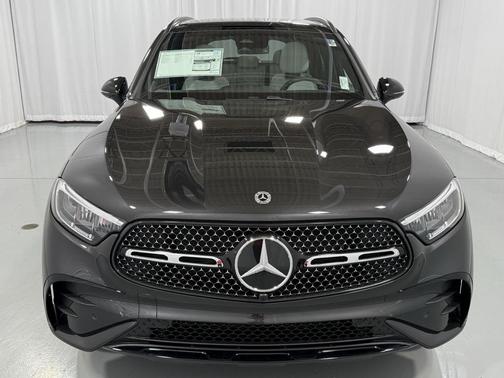 2026 Mercedes-Benz GLC 300 4MATIC
