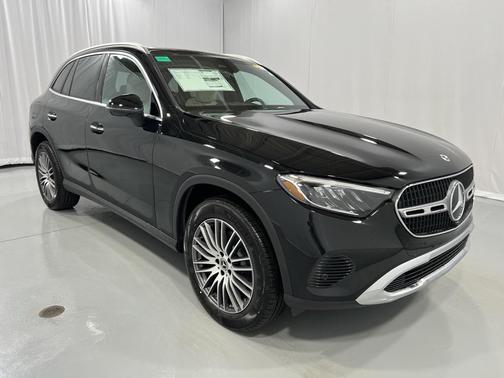 2025 Mercedes-Benz GLC 300 4MATIC