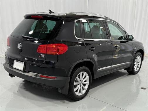 2017 Volkswagen Tiguan 2.0T Wolfsburg Edition