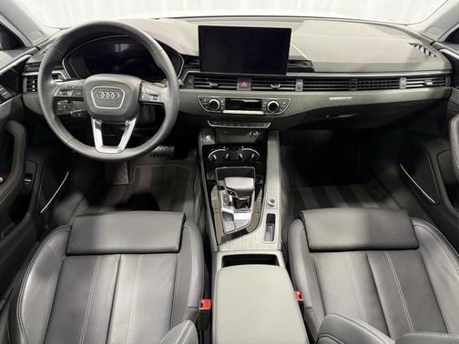 2023 Audi A4 40 Prestige