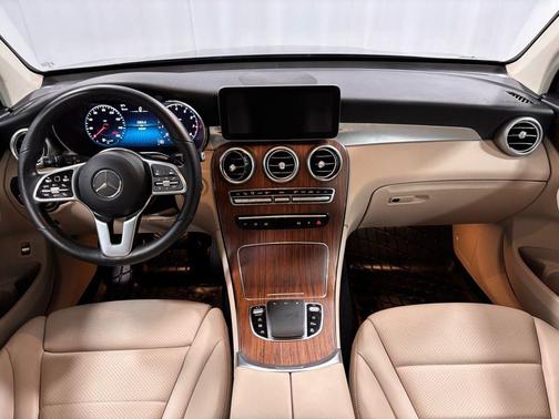 2022 Mercedes-Benz GLC 300 4MATIC