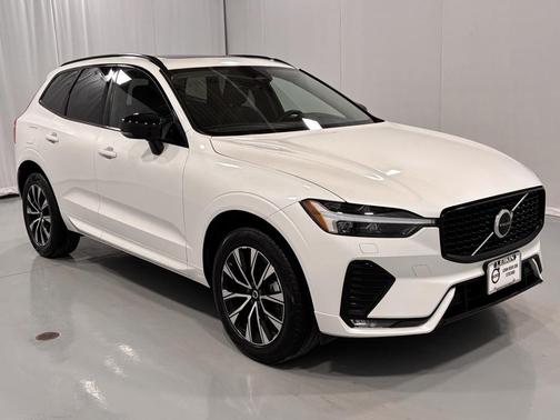 2025 Volvo XC60 B5 Core