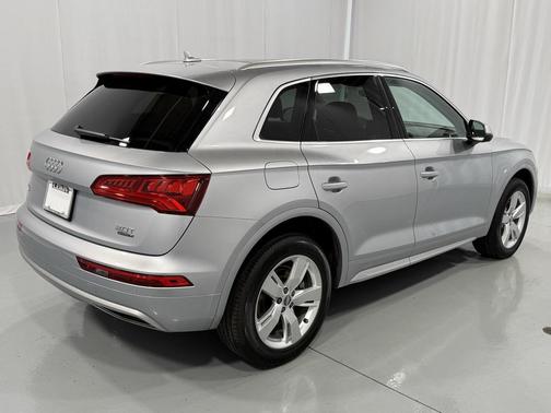 2018 Audi Q5 2.0T Tech Premium
