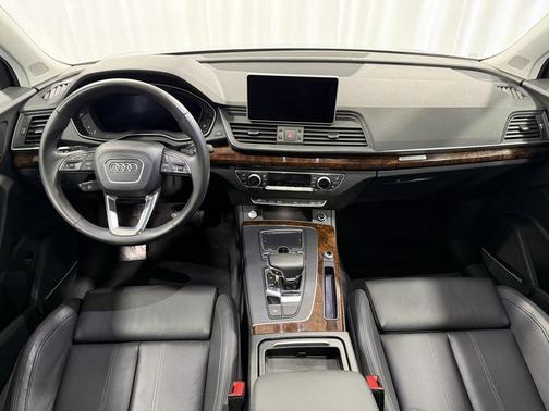 2018 Audi Q5 2.0T Tech Premium