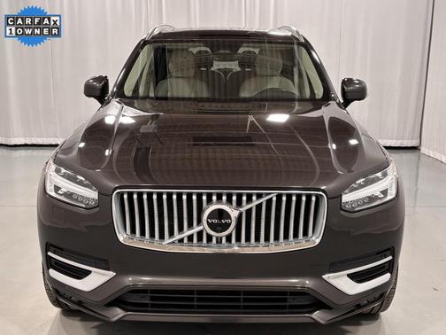 2023 Volvo XC90 B6 Plus 6-Seater