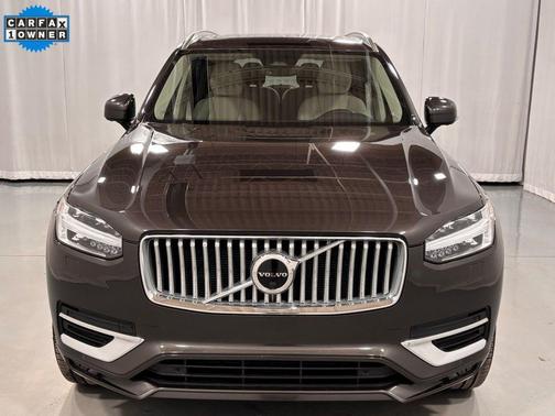 2023 Volvo XC90 B6 Plus 6-Seater