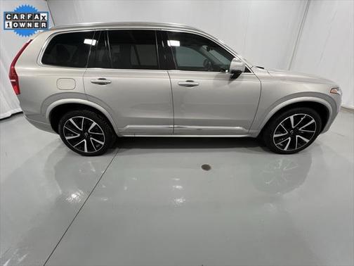 2024 Volvo XC90 B6 Plus Bright Theme 7-Seater
