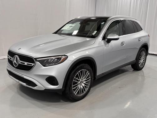 2026 Mercedes-Benz GLC 300 4MATIC