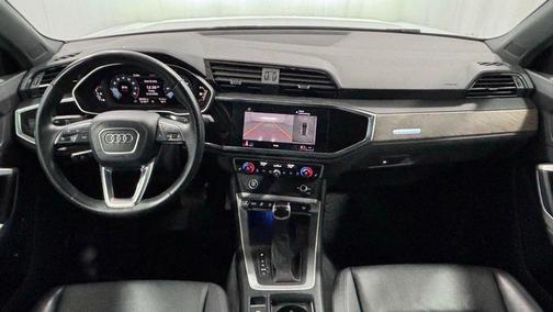 Glacier White Metallic 2022 Audi Q3 45 S line Premium Plus