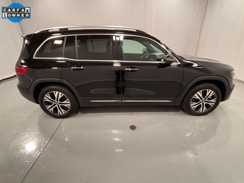 2025 Mercedes-Benz GLB 250 4MATIC