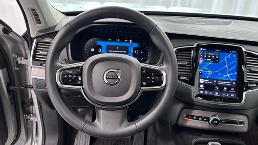 Silver Dawn Metallic 2023 Volvo XC90 B6 Ultimate 6-Seater