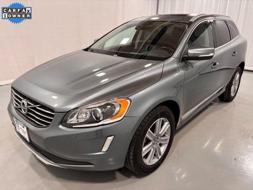 2017 Volvo XC60 T5 Inscription